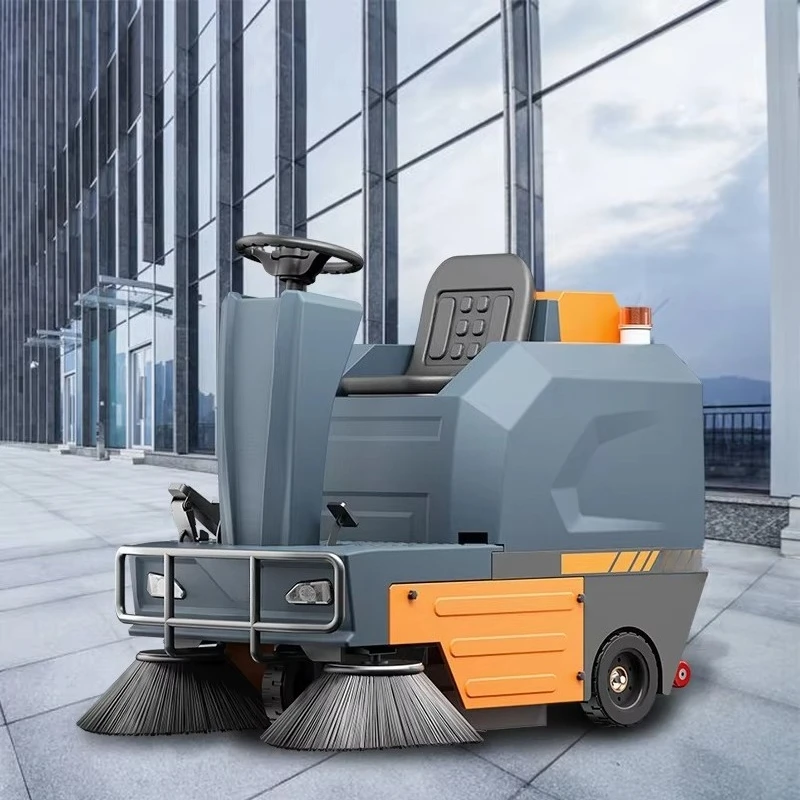 China YG125 Ride on Floor Cleaner Machine Road Sweeper Industrial Electric Street Sweeper Best Price