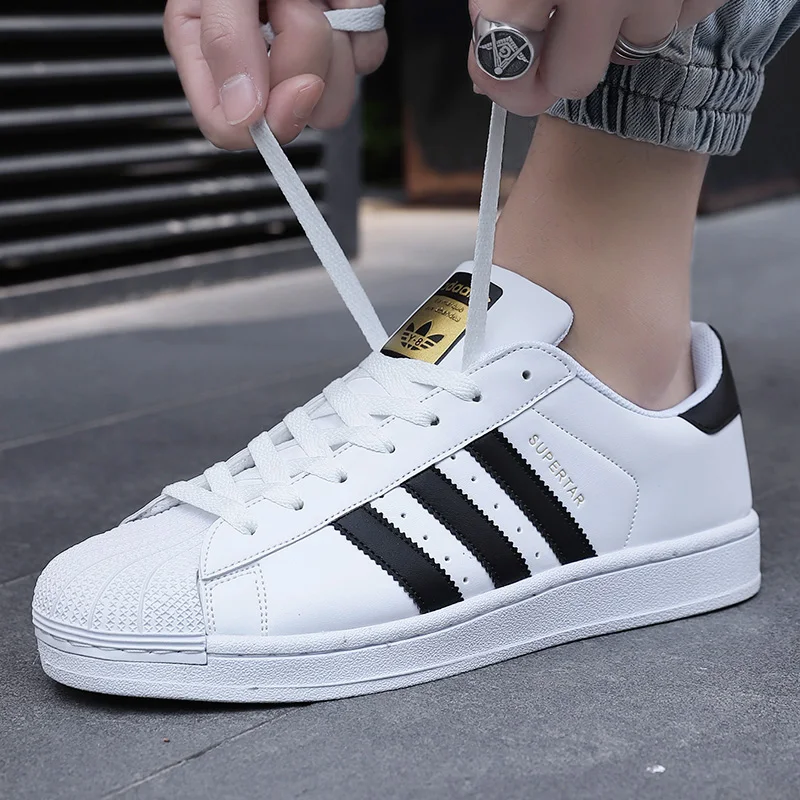 

Men's flat shoes, luxury outdoor casual breathable sports shoes, men's fashionable anti-slip vulcanized shoes, tennis shoes