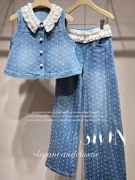 

Комплект из джинсов с высокой талией и широкими штанинами из денима с кружевными вставками и топа-майки для женщин, лето 2025, модный