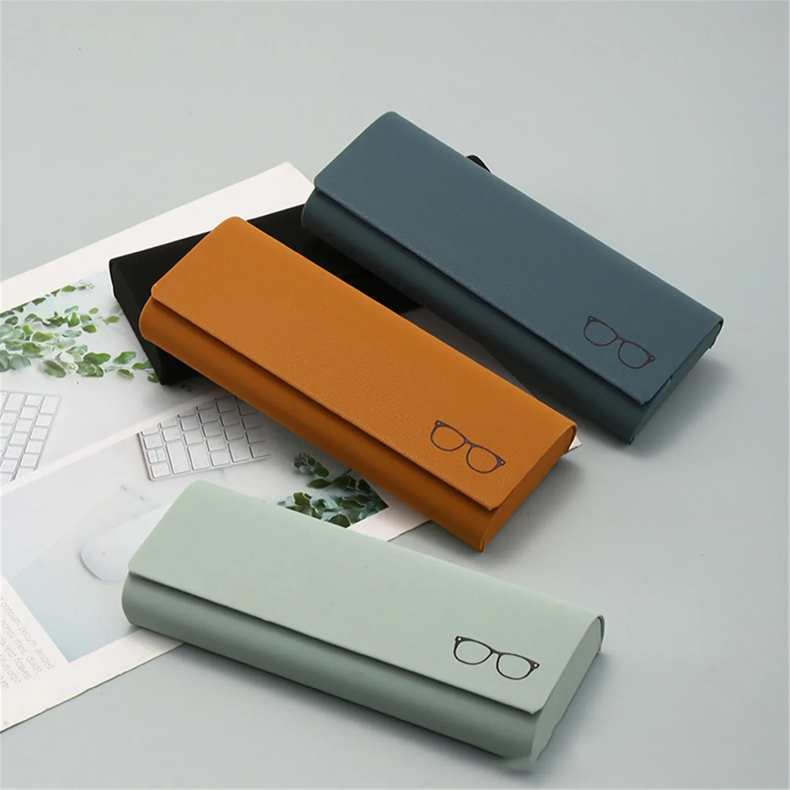 

Leather Glasses Case Men Women Sunglasses Myopia Presbyopia Storage Box Portable Anti-Pressure