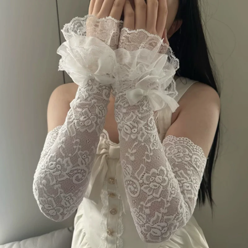 

Womens Long Sleeve Bridal Wrist Gloves Graceful Wrist Warmer Gloves Lace Fingerless Gloves for Cosplay Party Fashion Mesh Cuffs