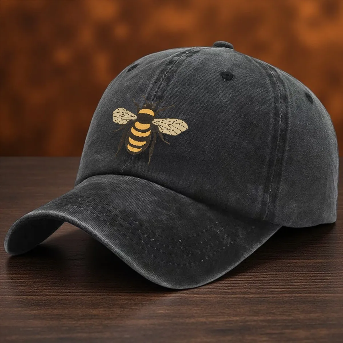 

Bee Graphic Baseball Cap Washed Denim Adjustable Duckbill Hat Unisex Outdoor Fashion Cap