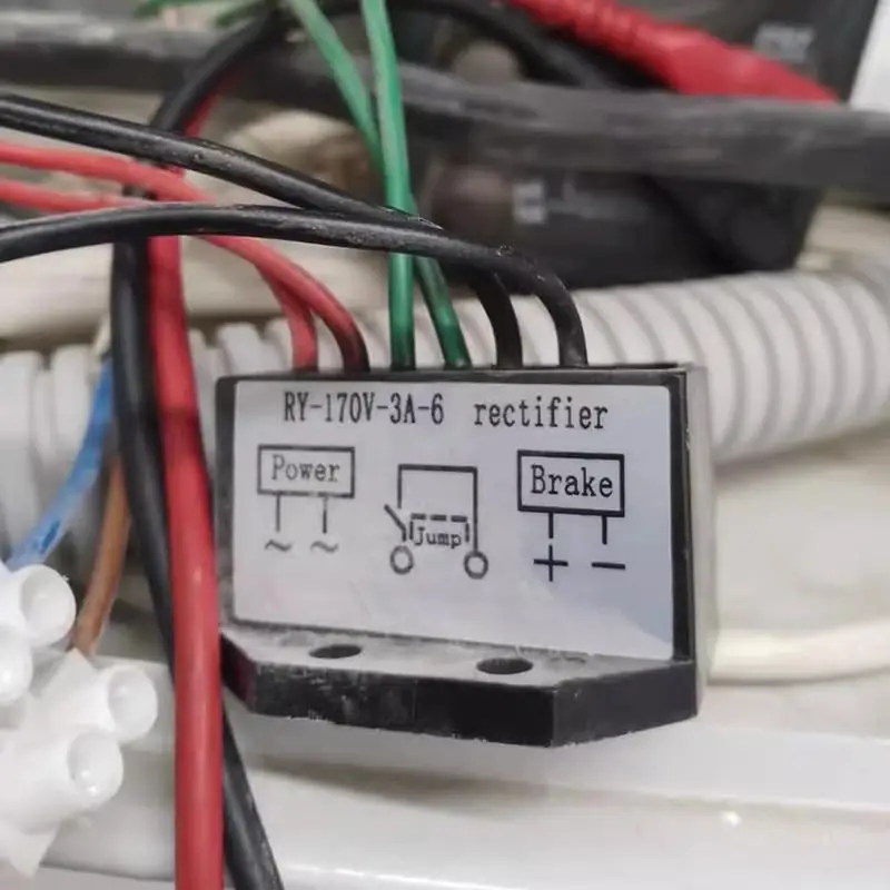 

Выпрямитель тормозной системы двигателя RY-170V-3A-6 AC380V DC170V