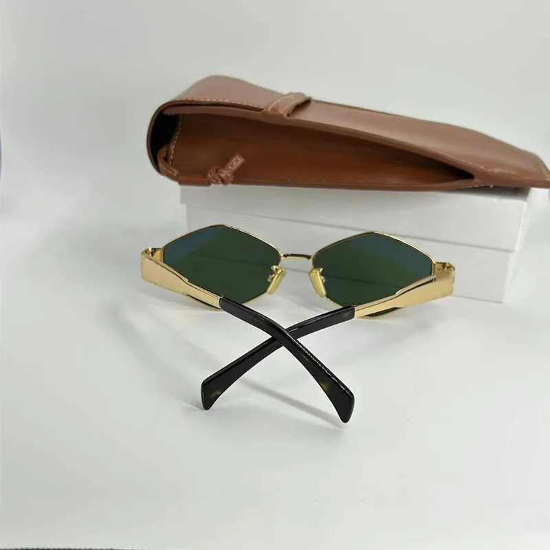Luxurious, stylish, elegant, and high-quality sunglasses - same style for men and women