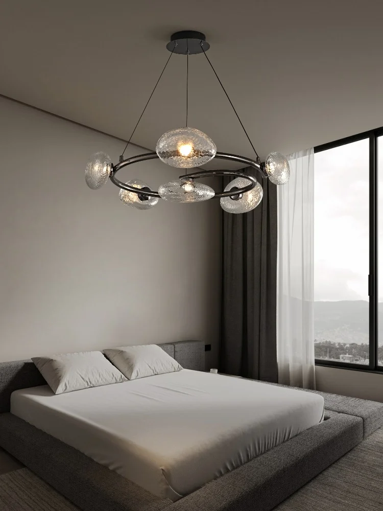 Lampu gantung ruang tamu gaya Italia, nuansa mewah nan elegan, pencahayaan kamar tidur yang simpel dan personal, lampu ruang makan dan ruang belajar.