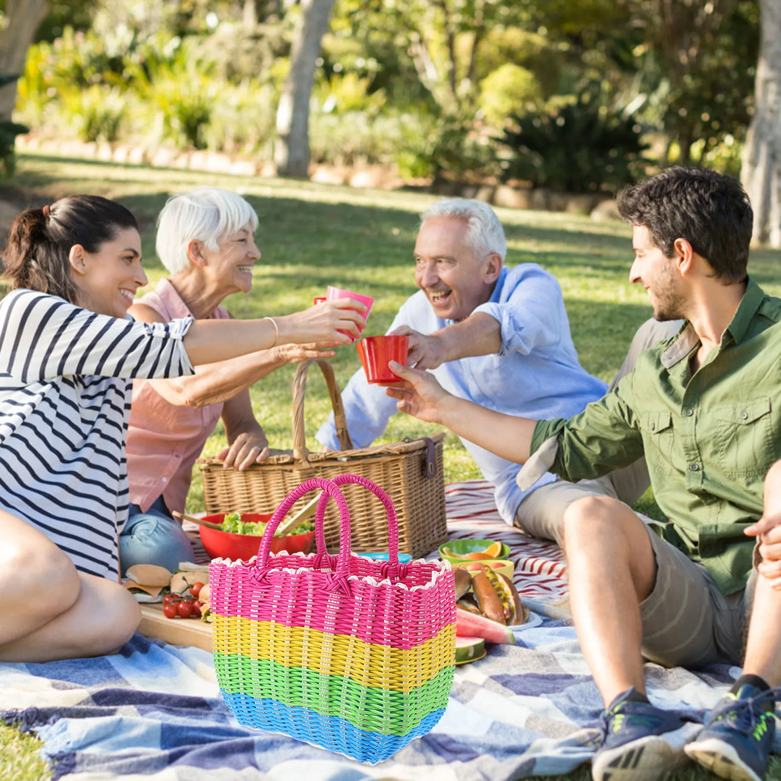 

Woven Basket Hand Woven Shopping Baskets Outdoor Vegetable Small Handle Weaved Picnic Plastic Storage Household Items Food Fruit