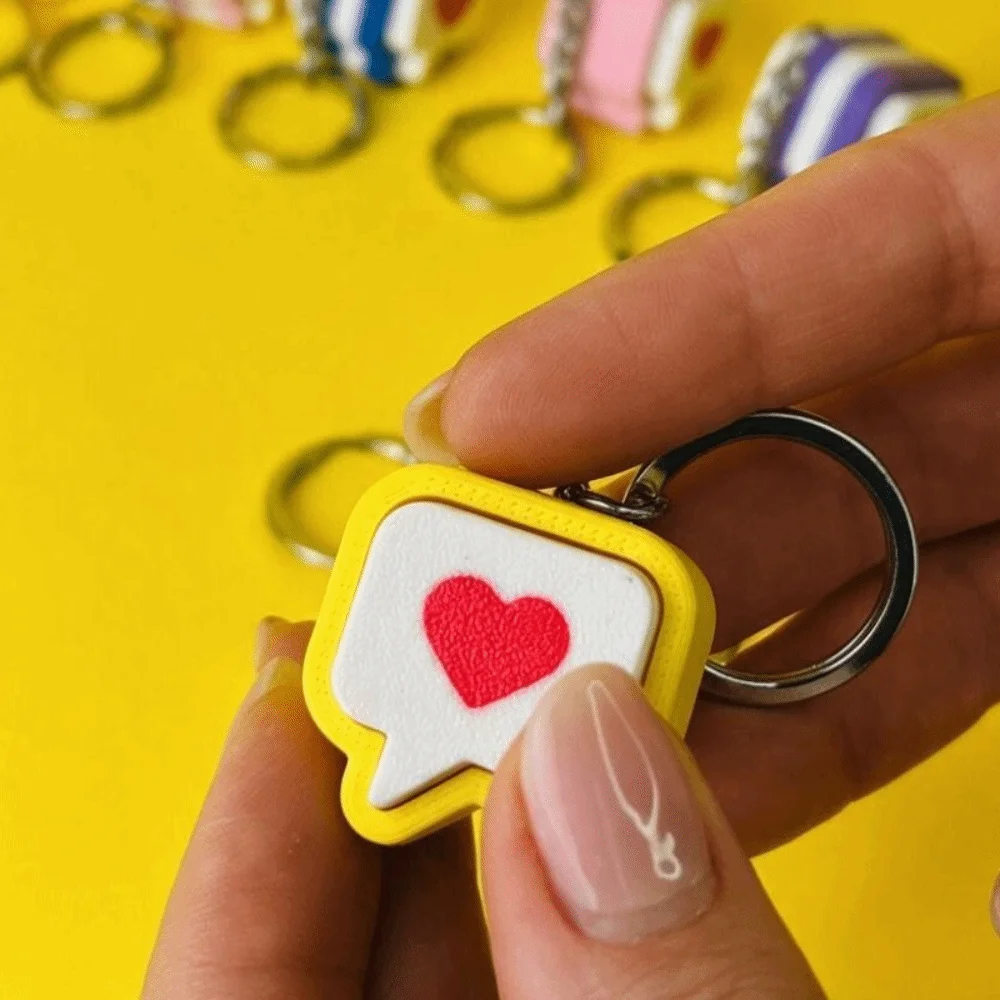 3D Printed Heart Message Fidget Clicker Keychian Yellow Plastic Like Design Finger Press Keychian Stress-Relief