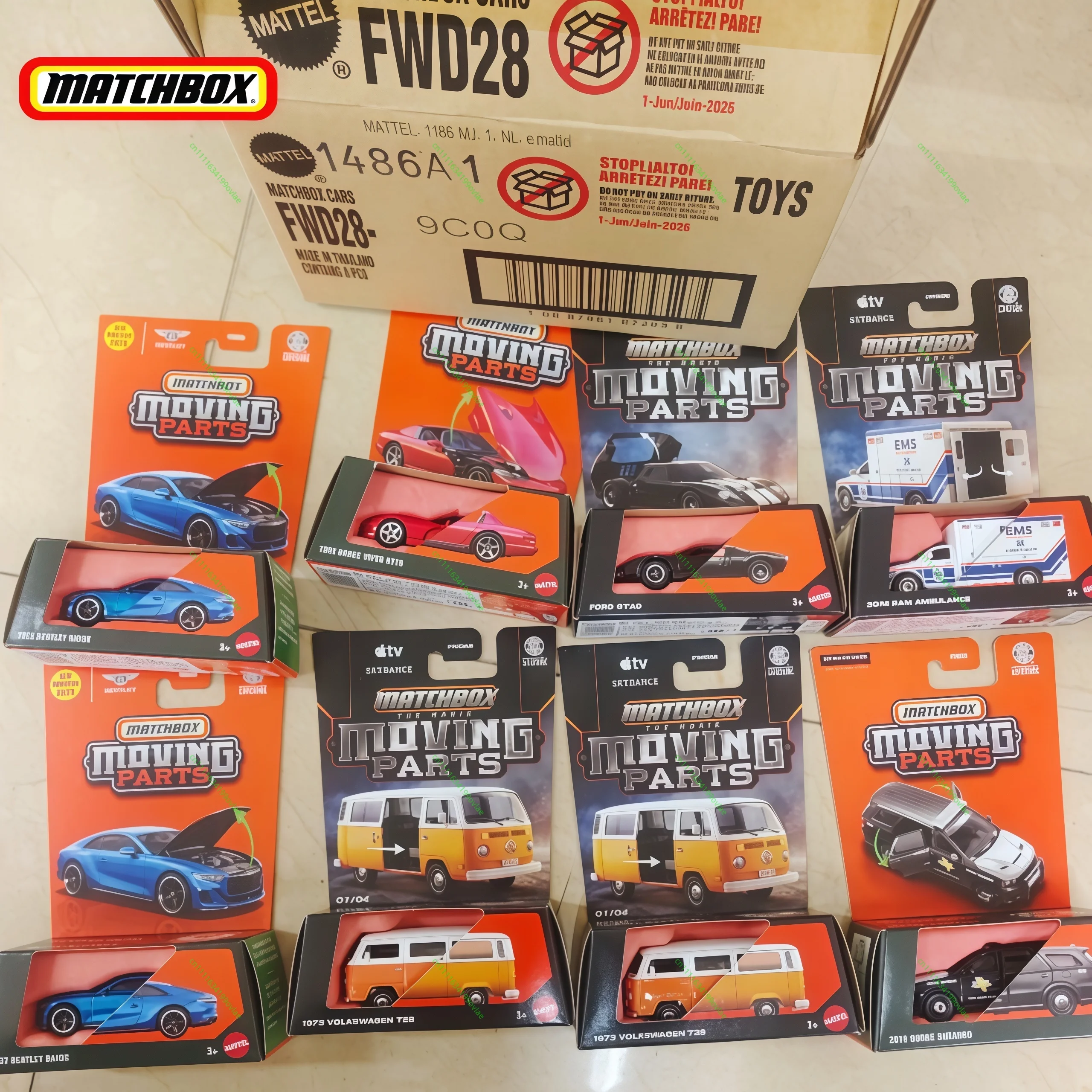 NEW Matchbox Moving Parts Bentley Continental GT 1:64 Diecast Car Open Hood Sleek Premium Collectible Desktop Toy Hobbyist Gift