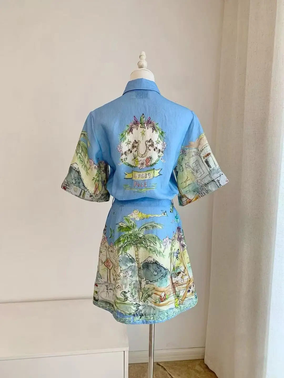 Abito camicia a maniche corte da donna Stampa moda casual con mini abito con cintura in vita 2025 Nuovo stile