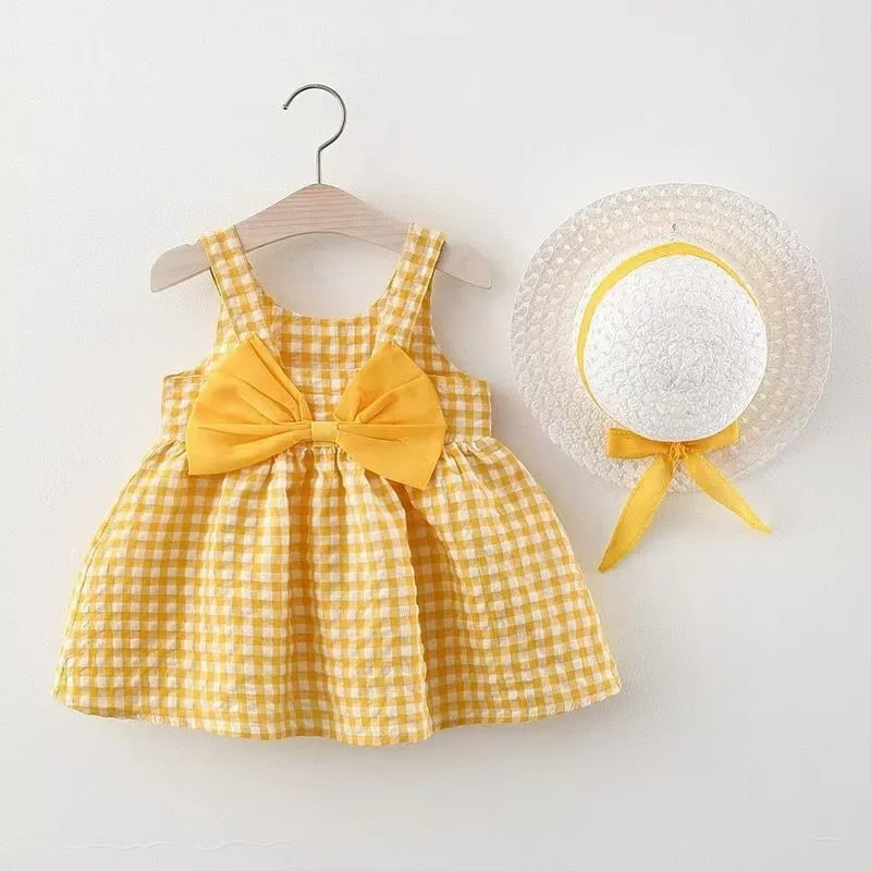 Two Piece Set Of Girls\' Summer New Plaid Camisole Dress Children\'s Baby\'s Chest Big Bow Cute Dress With Hat Included