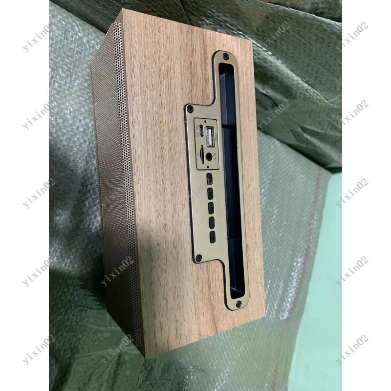 

Retro Wooden Bluetooth Speaker with TF Card Support for Home & Computer Use