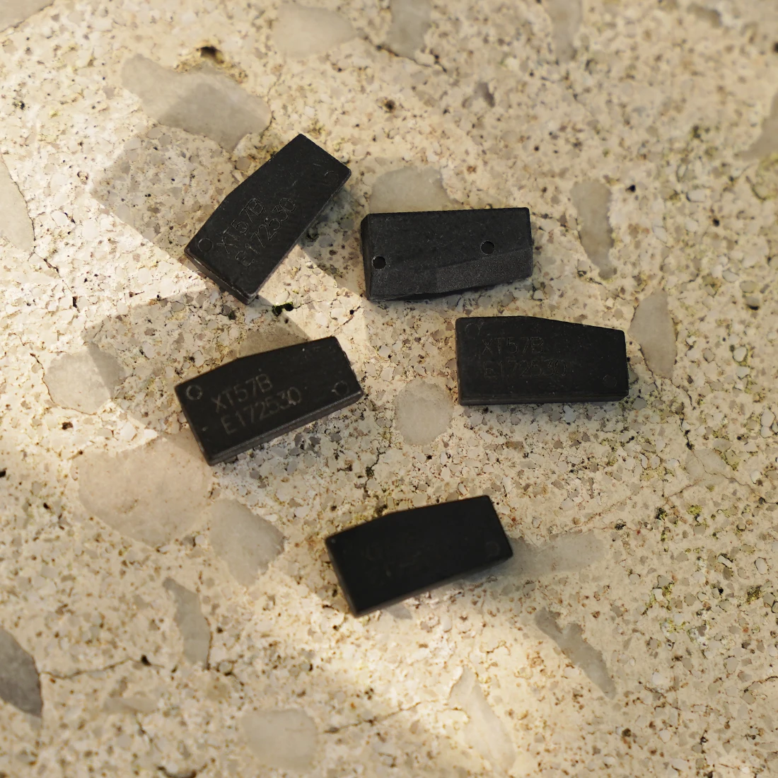 Picture 6: Xhorse VVDI XT57B All-in-One Key Programming Tool - Duplicate & Match Car Keys, Transponders, Smart Keys