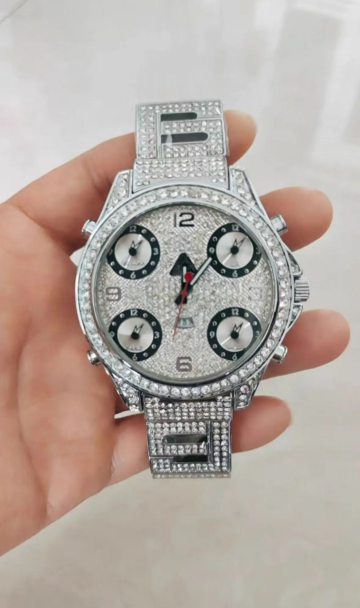 Golden Sky Star men's watch, non mainstream hip-hop watch Steel ring rhinestone watch,