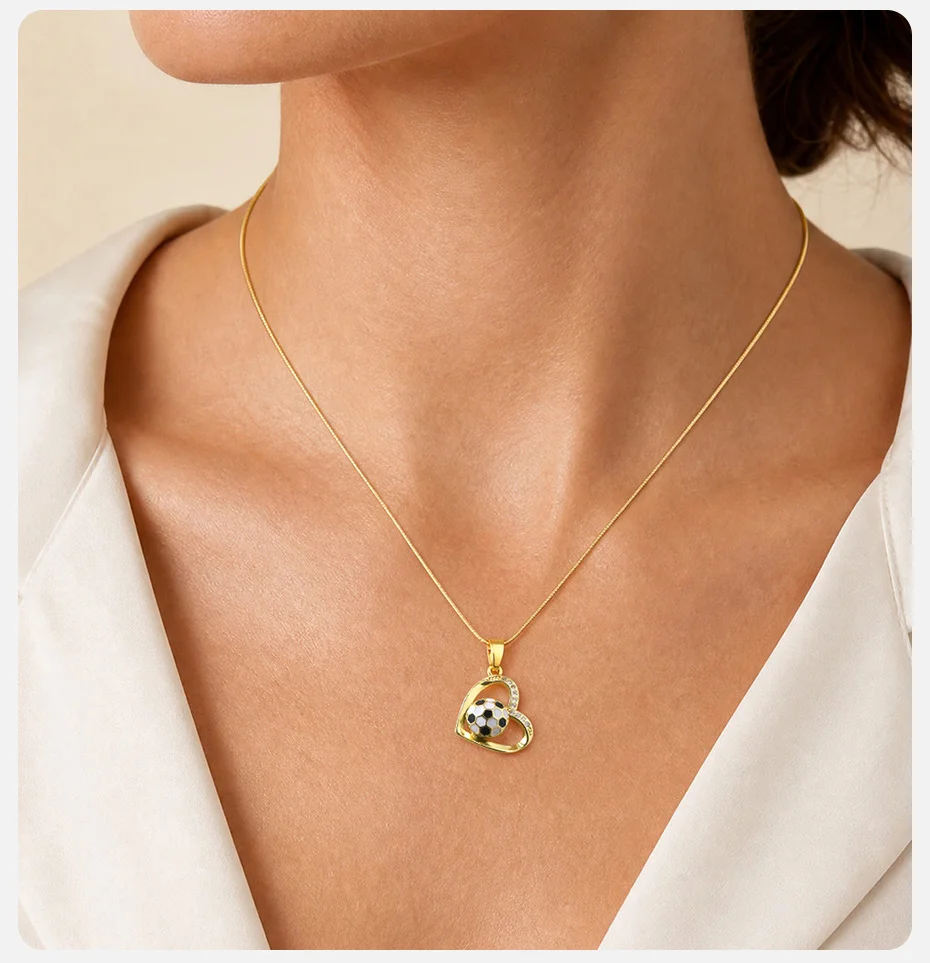 Vnox Vergoldete Herz-Fußball-Anhänger-Halskette für Frauen, Trendiger Bunter Emaille-Sportanhänger, Geschenke für Fußballfans, Schmuck – Detail 3