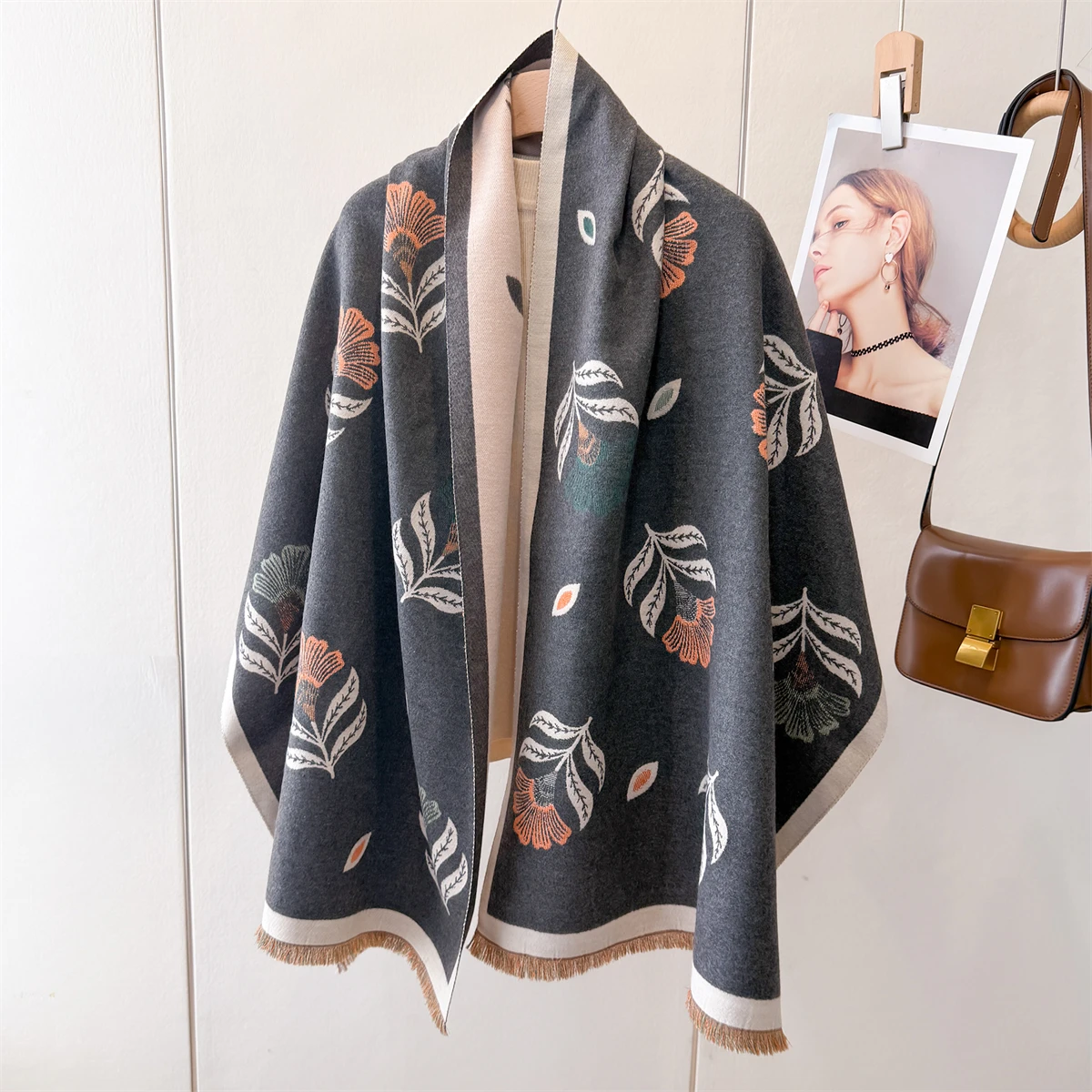 

Роскошный осенне-зимний кашемировый шарф, женский новый теплый шарф из пашмины, пончо, шарфы, модная шаль с принтом, толстый платок Bufanda