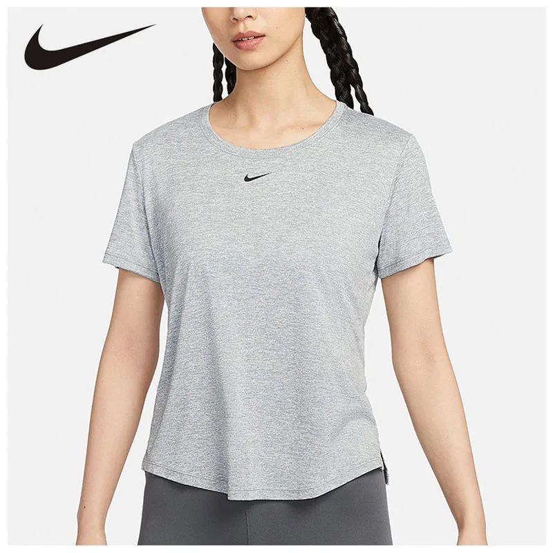 t-shirt-surdimensionne-nike-dri-fit-a-manches-courtes-pour-femme-t-shirt-respirant-pour-la-course-et-l'entrainement-dd0639-073