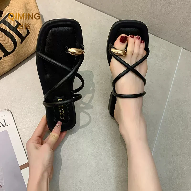 Women Beach Flip Flops Ladies Slippers Slides Summer Cross Square Toe Fashion Sandals Outdoor Slippers Woman Indoor Shoes