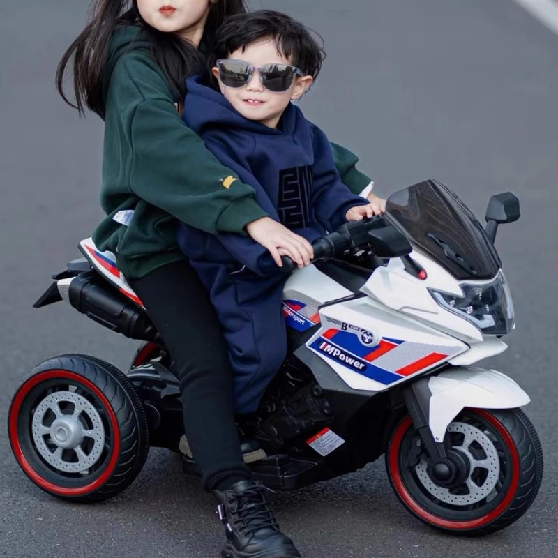 Motocicleta eléctrica para niños, coche de juguete de 12 V con asiento doble y control remoto, faros LED, ruedas grandes, caja fuerte Bluetooth