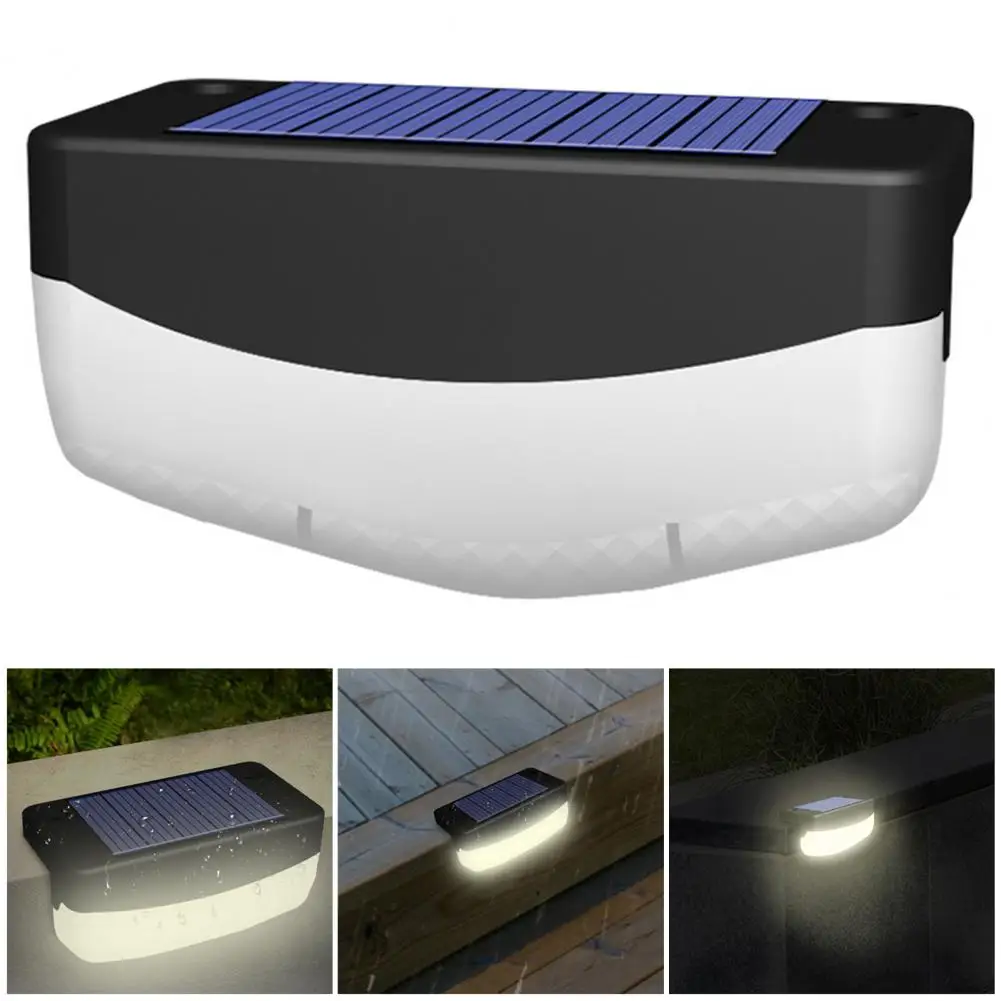 Lampu tenaga surya luar ruangan IP65 tahan air pengisian otomatis tanpa kabel diperlukan kecerahan tinggi instalasi sederhana LED tangga surya La