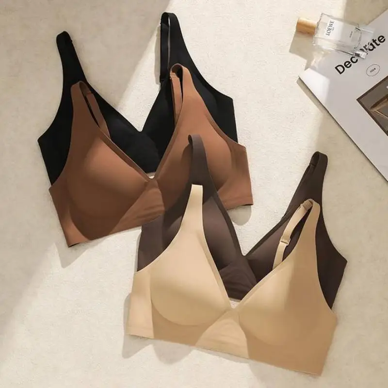 Women's Seamless Wireless Push up Bra - Comfortable Soft T-Shirt Style with Full Coverage No Underwire Supportive Design