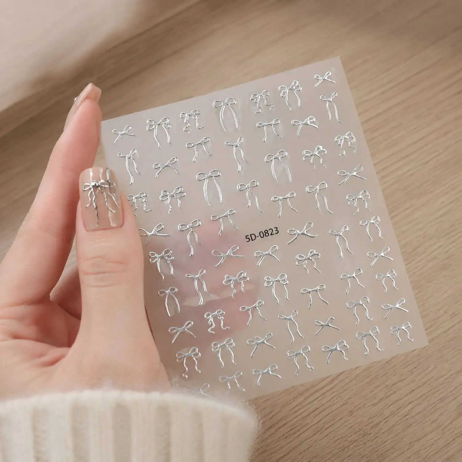 1Pc Foil Glitter Accent Chic Nail Art Sticker Silver Bow Quick Apply Nail Decal Beauty Contest Stylish Nail Slider