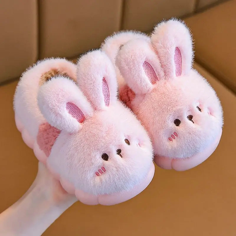 

New Arrival Baby Girl Winter Furry Cotton Slippers Closed Heel Non Slip Indoor Warmth Toddler Plush Slippers for Home Use
