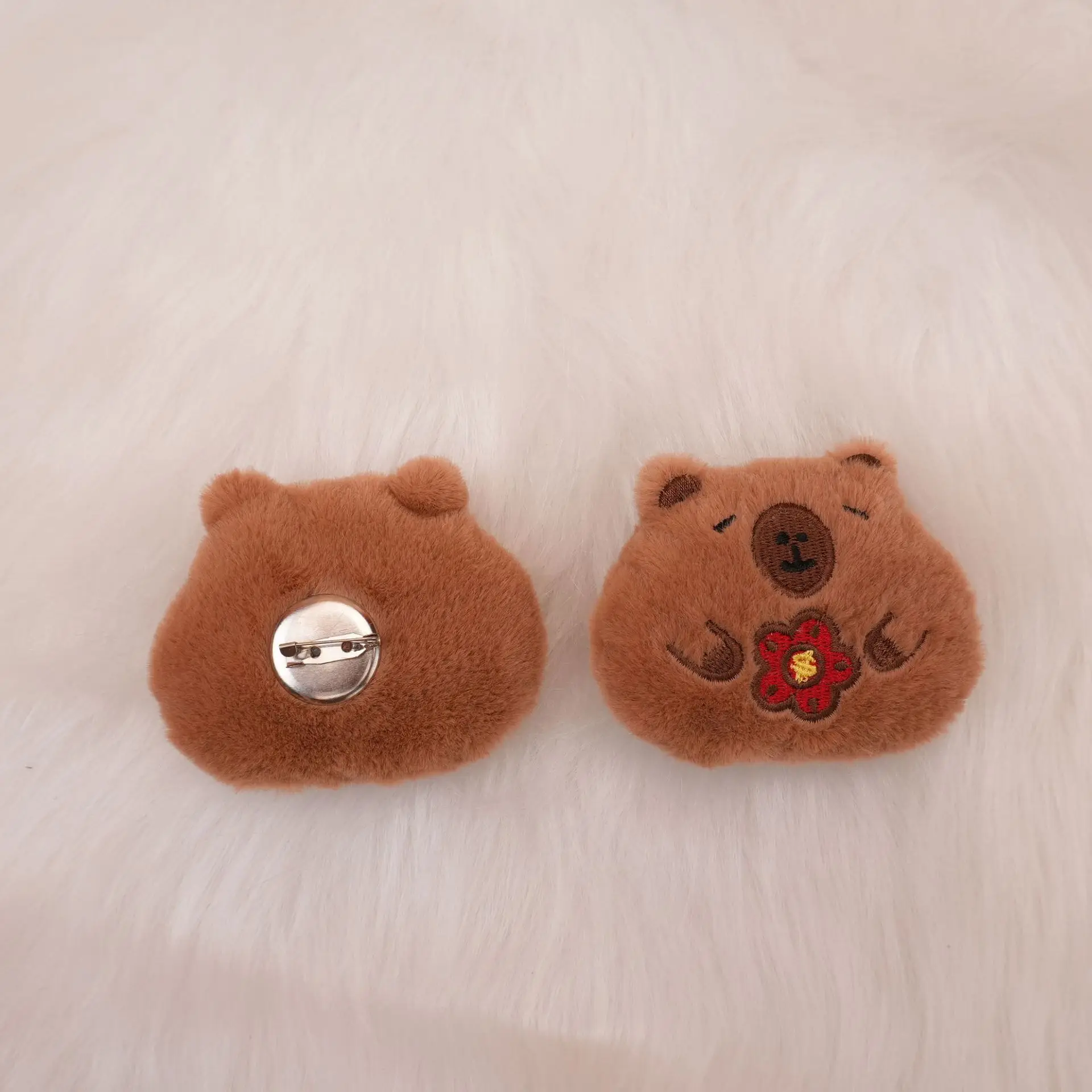 100 Pcs Cartoon Capybara Plush Doll Car Charm Backpack Pendant Student Couple Models Keychain Jewelry Dolls