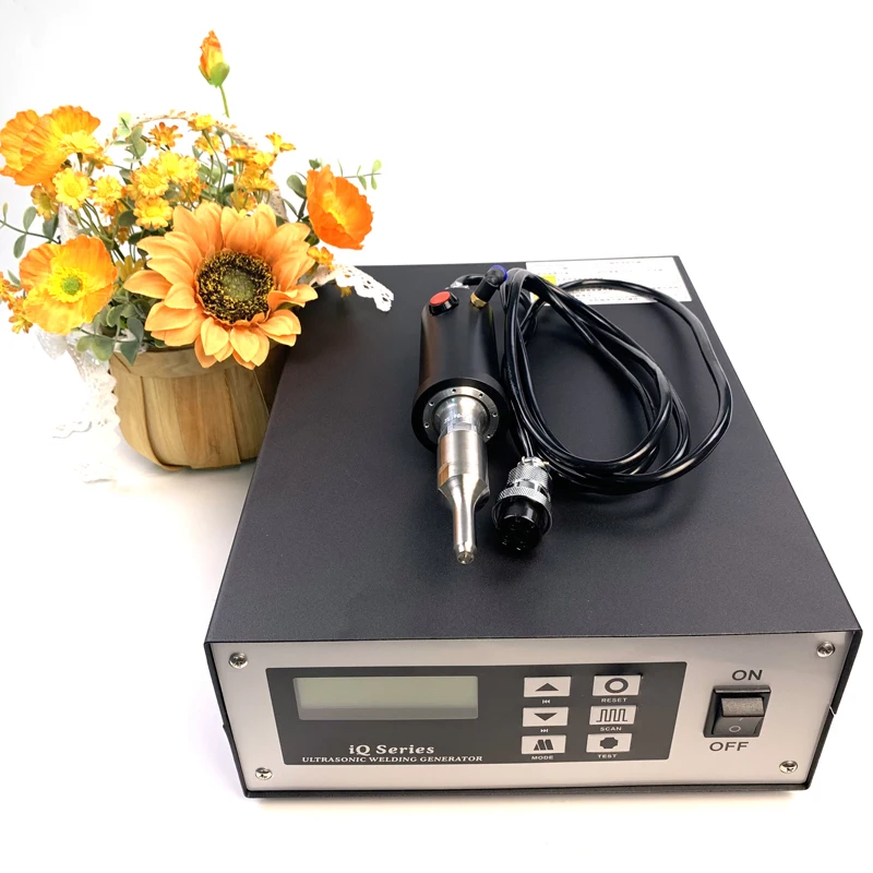 35Khz 800W 110V or 220v Ultrasonic Spot Welding Machine For Welding Car Audios