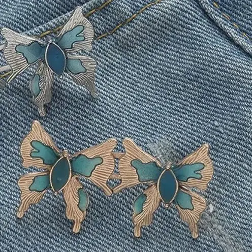 

{MX} 2 шт., милая пряжка с четырьмя листами клевера, натяжитель талии, регулируемая пряжка на талию, съемная бесшовная пуговица для брюк, юбок