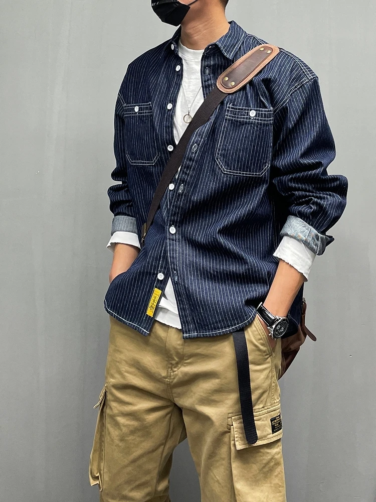 

Мужская джинсовая рубашка в американском ретро-стиле, свободного кроя, с полосками, с длинным рукавом, весна-осень, утепленная, универсальная верхняя одежда