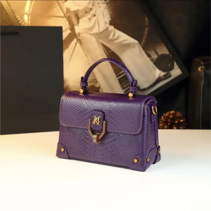 

2025 New Fashionable Women's Handbag with High Grade Serpentine Pattern Light Luxury Exquisite Single Shoulder Crossbody Bag