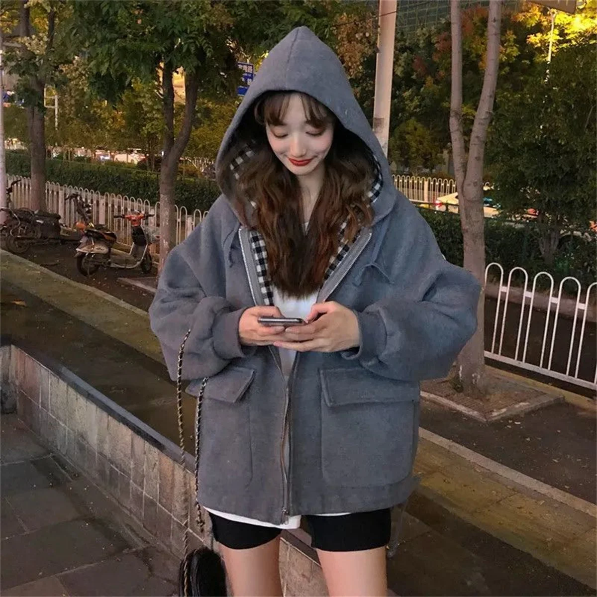 

Новинка 2023 года, весенне-осенняя одежда, тонкая сетка на молнии, пальто с капюшоном, коллекция повседневных модных тенденций, универсальный ленивый ветер