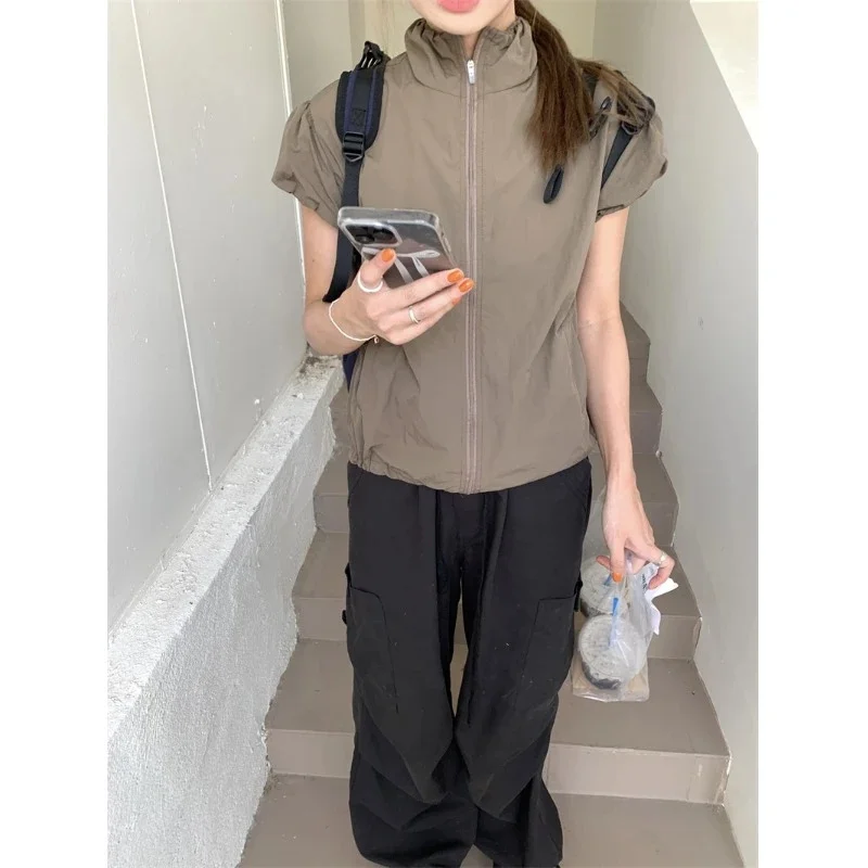 Vintage Sports Jackets Women Mountaineer Short Sleeve Sun-proof Coat Female Summer Thin Zipper Quick Drying Jacket