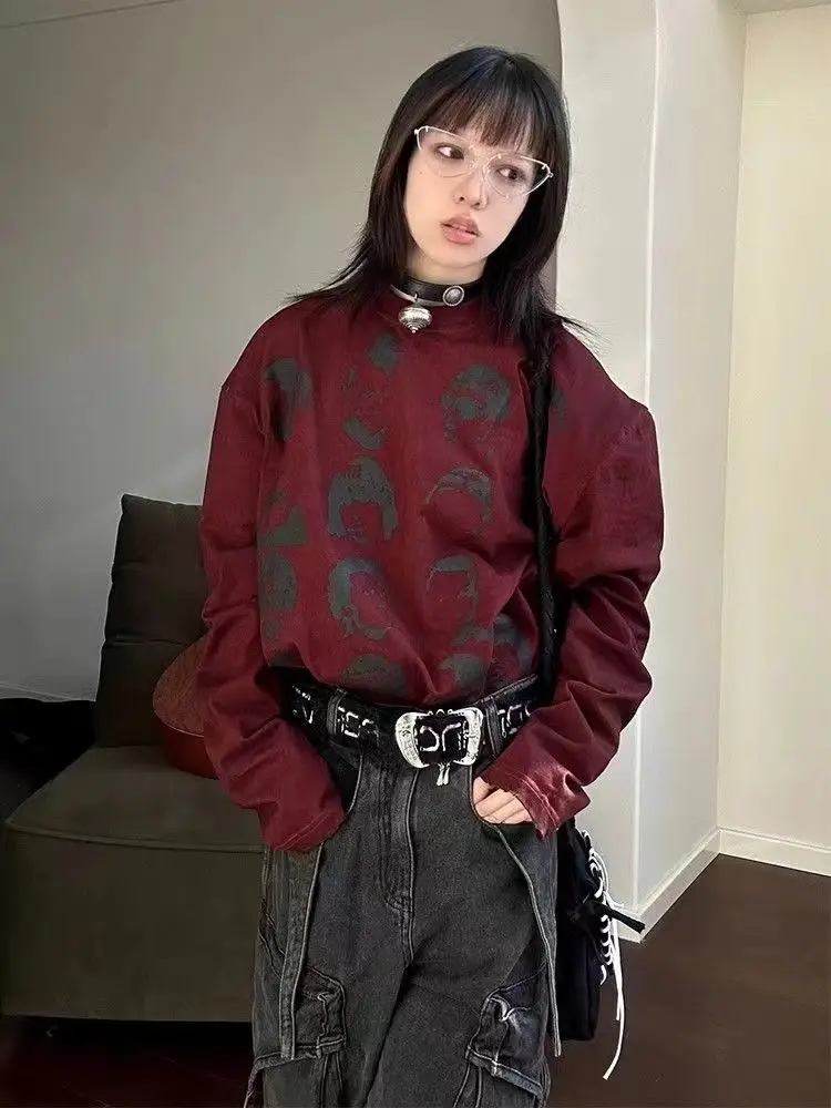 

Women's Personalized Printed Pattern Round Neck Red T-shirt Autumn Vintage Design Female Long Sleeve Casual Thin Tops