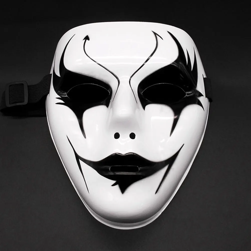 

3pcs Creative Fox Shape Hand-Painted Masks Plastic Face Mask For Halloween Cosplay Costume Accessories Masquerade Party Masks