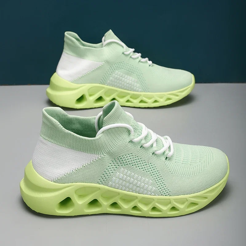 New Womens Shoes Lightweight Men Breathable Mesh Sneakers Outdoor Platform Unisex Soft Comfortable Flats Non-slip Sneakers Women