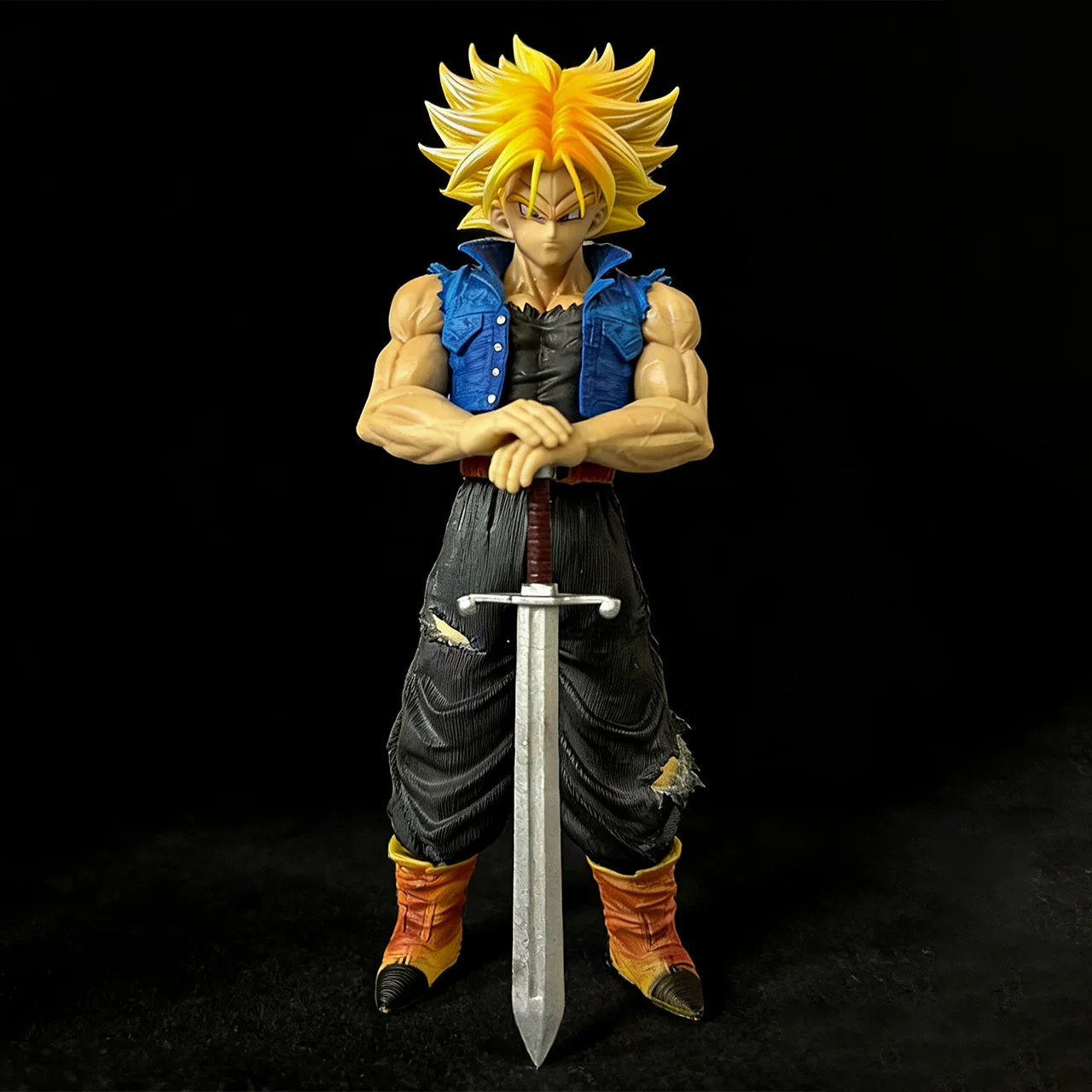 Figura de Anime Dragon Ball Z Trunks, Figuras de Acción de Trunks del Futuro, Estatua de PVC de 25 cm, Colección de Modelos de Juguetes para Niños, Regalos