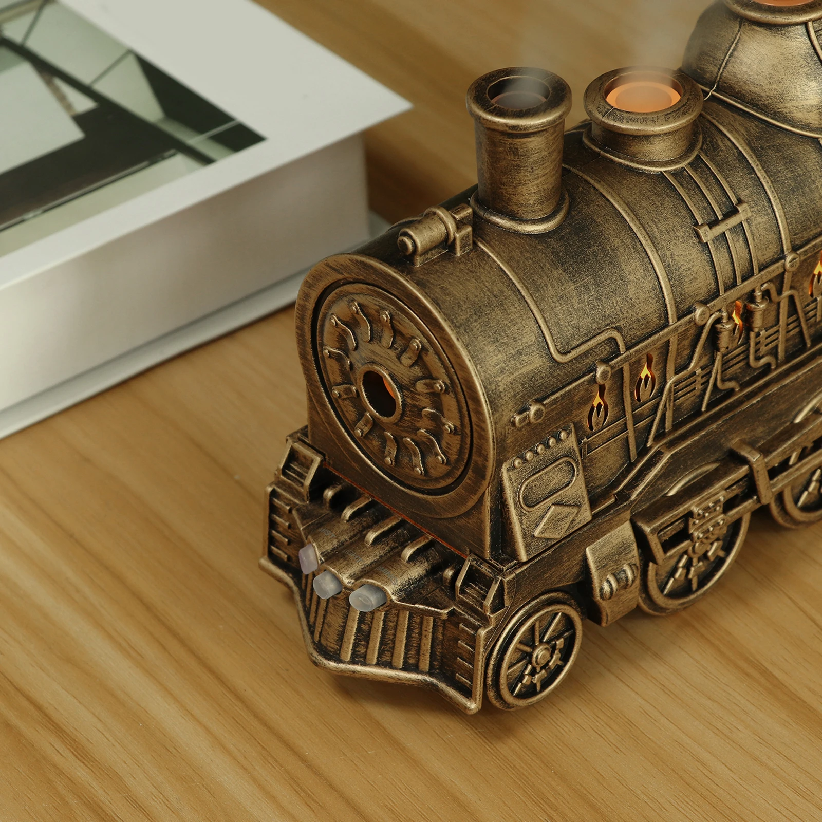 

300ML Vintage Steam Train Air Diffuser Humidifier with 2-Color LED Light Essential Oil Diffuser Aromatherapy Diffuser Home Decor