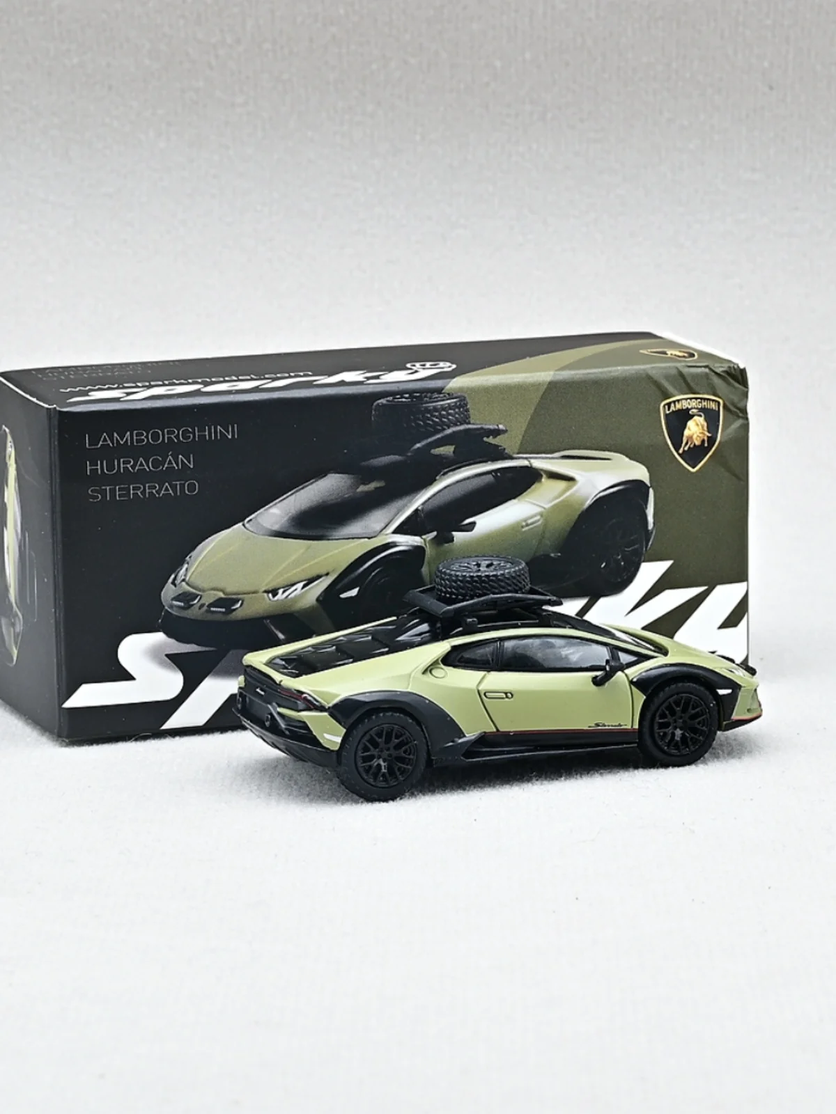 Sparky 1/64 huracan sterrato diecast alloy car model