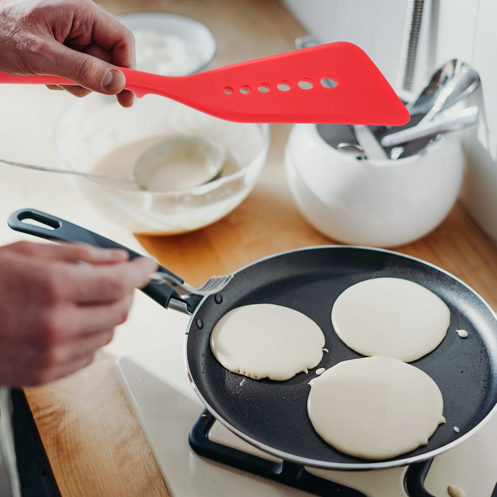 

Silicone Fish Nonstick Egg Turner Heat Resistant Long Handle Wok Spatula Multi-Function Cooking Accessories Household