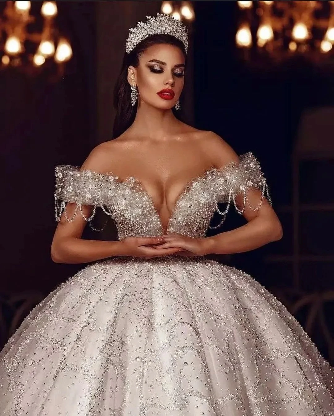 Charming Pearls Crystal Sequins Wedding Dresses Off Shoulder Princess Bridal Ball Gowns Custom Made Vestidos De Novia