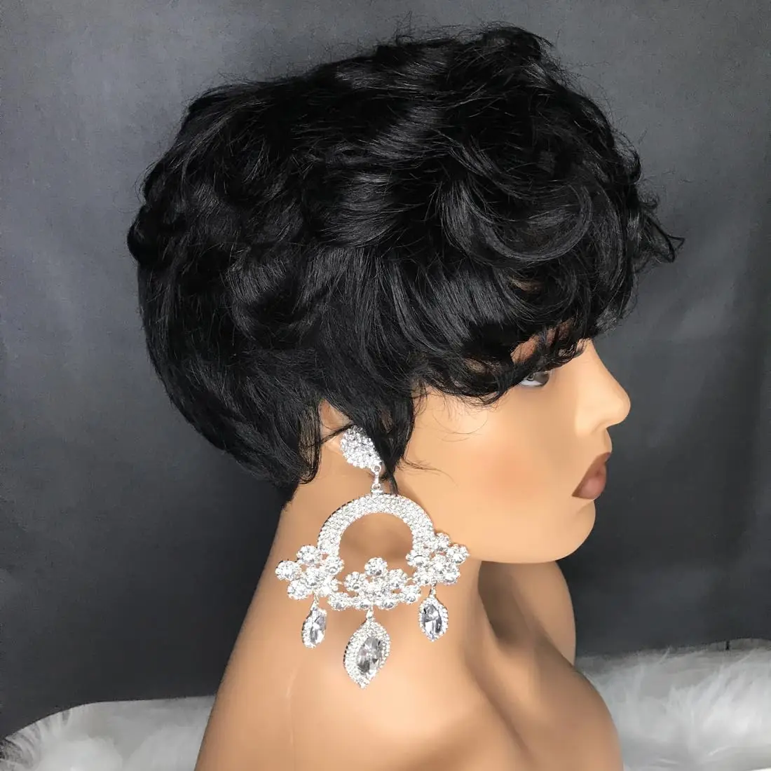 Short Pixie Wigs for Black Women Short Black Curly Pixie Wigs Synthetic Hair Wigs for Black Women Natural Wavy Black Pixie Cut W
