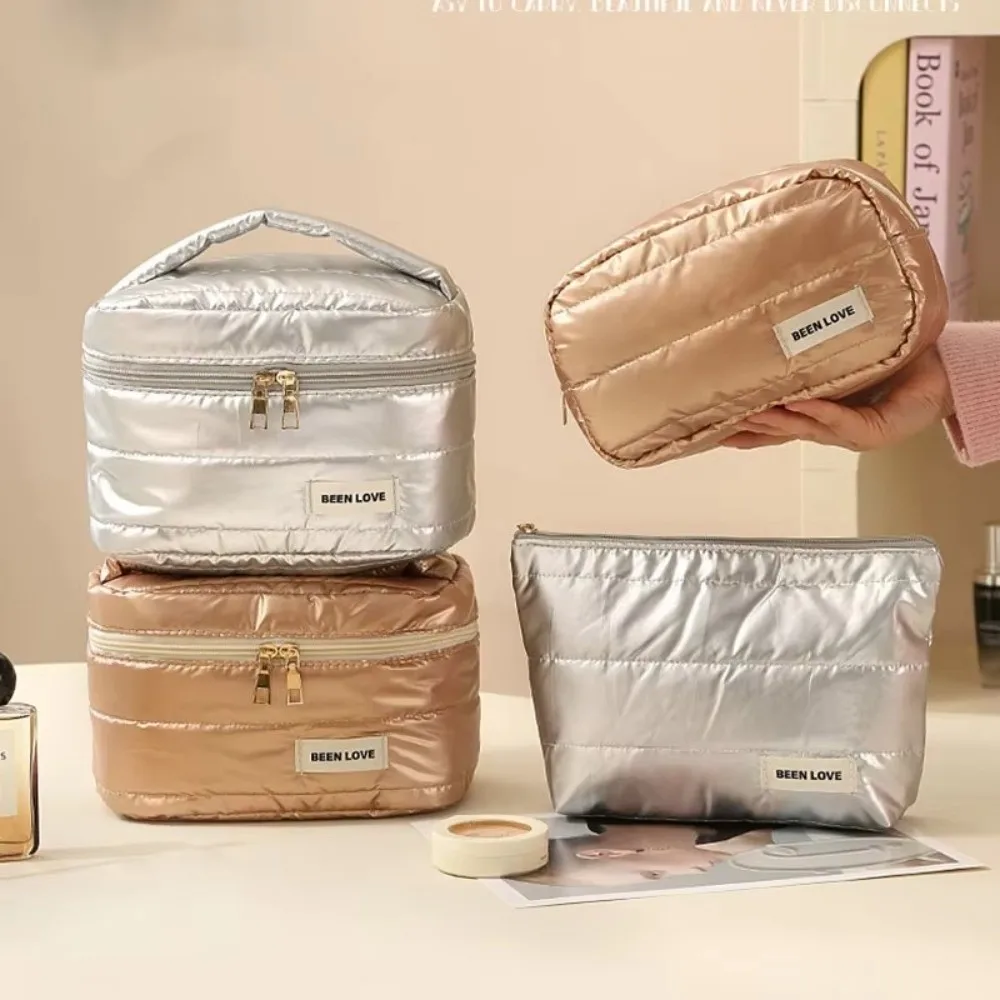Portable Large Capacity Quilted Makeup Bag Shockproof Handheld Toiletry Bag Waterproof Cosmetic Storage Pouch Travel