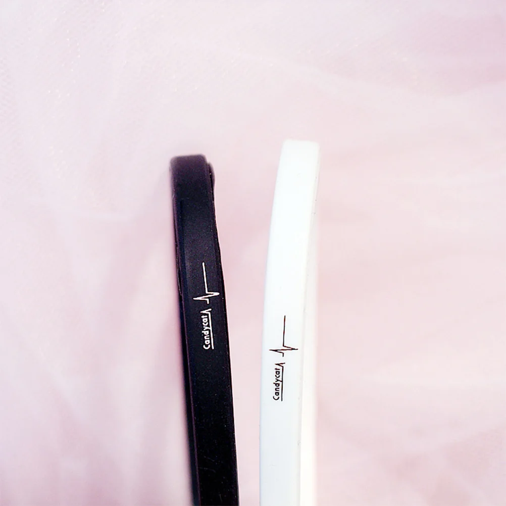 

1Pcs Silicone Band Fashion Sports Bracelet Adjustable Black Multifunctional Wristband Comfortable for Couples Students Children