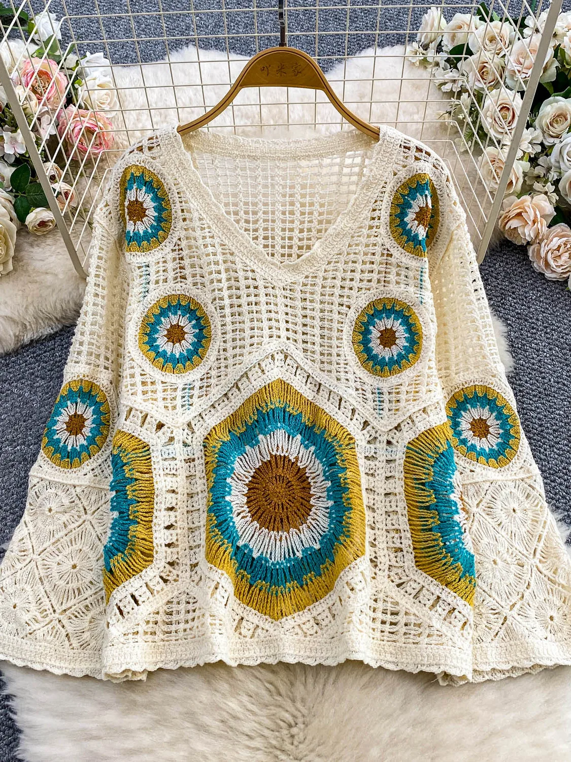 SuperAen Beach Style Hollow-out O-Collo Manica svasata Protezione solare Top lavorato a maglia Allentato 2025 Estate Nuove copricostumi casual