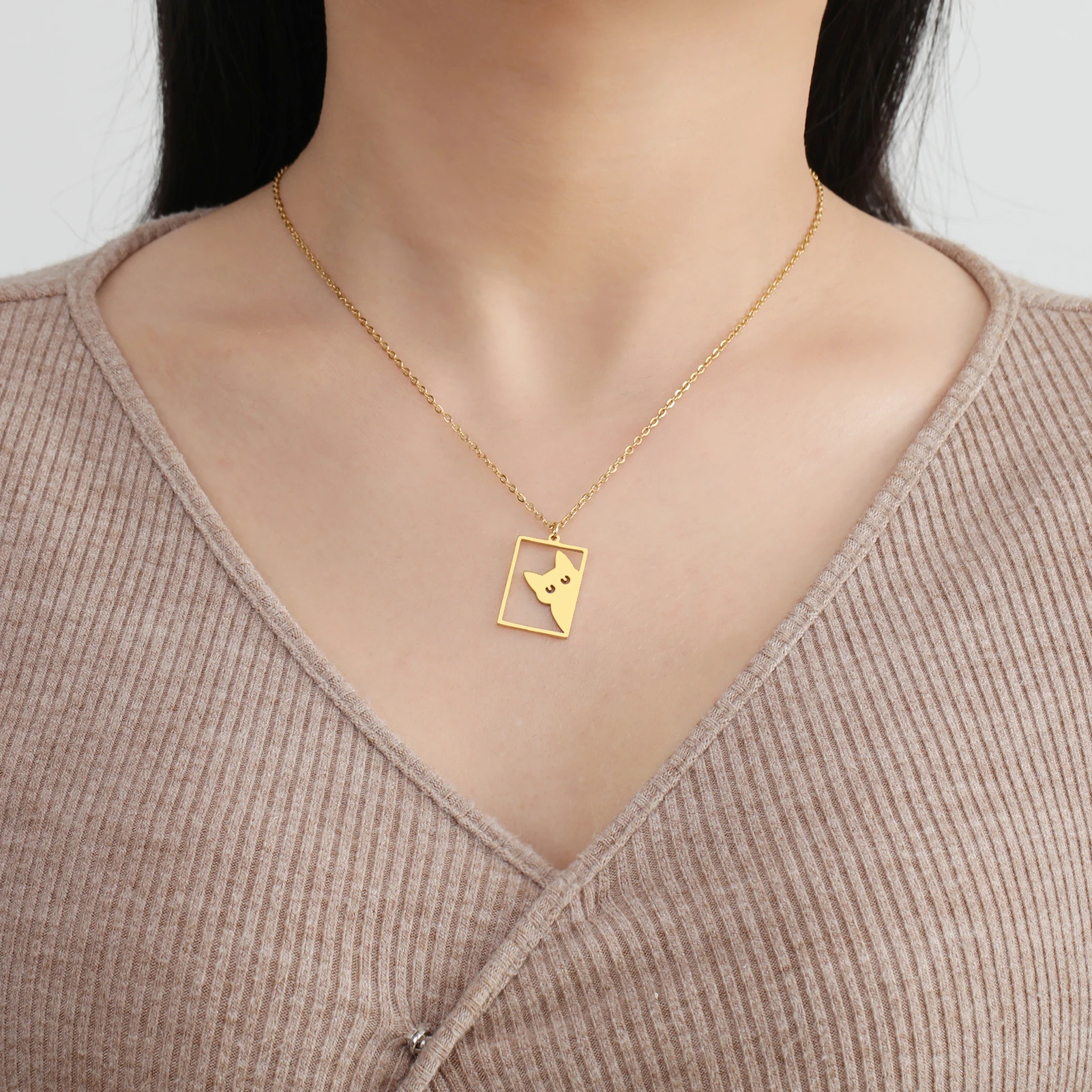 COOLTIME Halskette mit quadratischem Anhänger für Katzen und Kätzchen, Edelstahl, niedliche Katzenpfote, lustige Halskette, Schmuck, Geschenk für Familienmitglieder – Detail 9