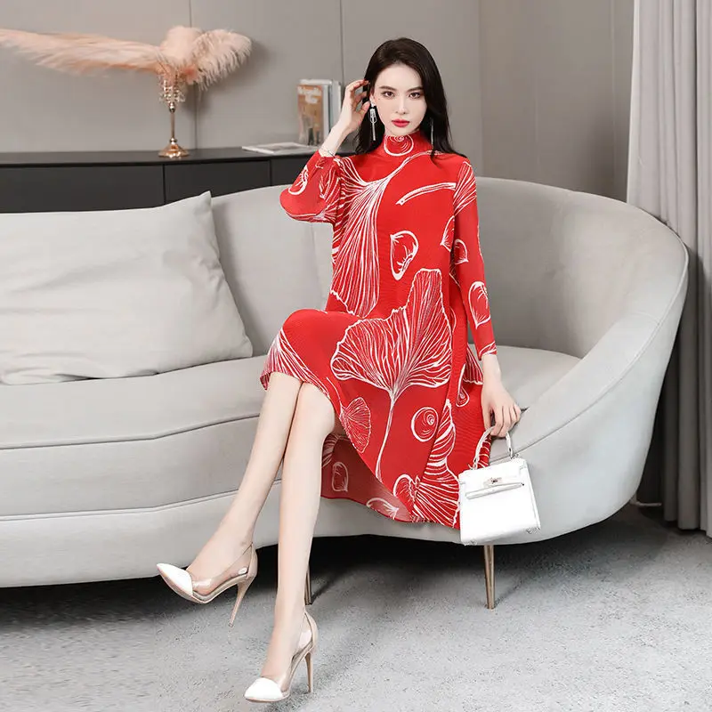 

Ocean age-aged loose mask dress female 2023 spring spring new red elegant long folded long sleeve casual printing dress tops