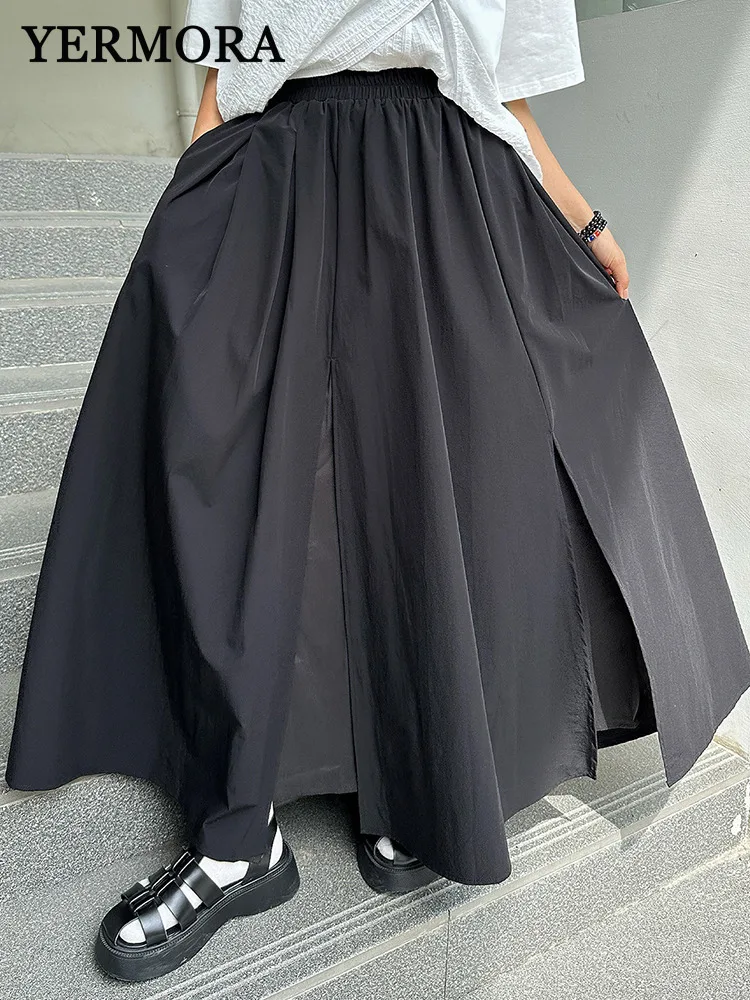 

YERMORA High Elastic Waist Black Button Slit Casual Half Body Skirt For Women Loose New Fashion Tide Spring Summer 2025 New