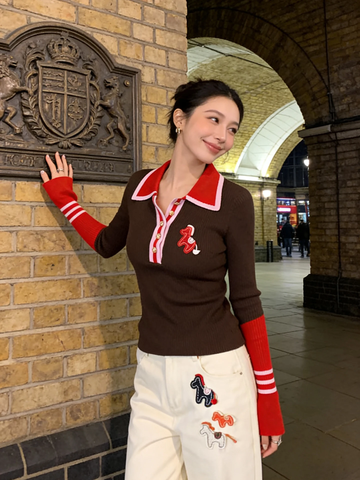 

New Year's Faionable Slim Fit Ne Knitted Sweater for Women Color Blo Sle Korean Sle Long Sve Top