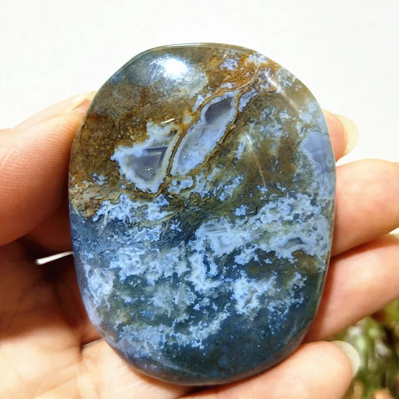 Natural Stone Moss Agate Crystal Palm Plaything Material Spiritual Meditation Reiki Healing Feng Shui Room Decoration